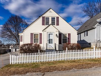 68 Congress St, Woonsocket, RI, 02895