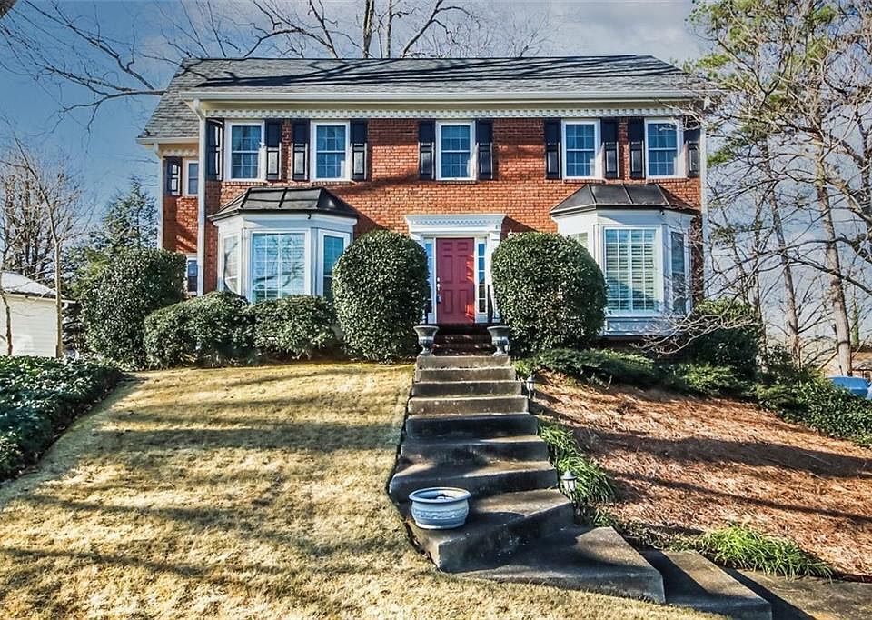 1st image of 1936 Kemp Rd