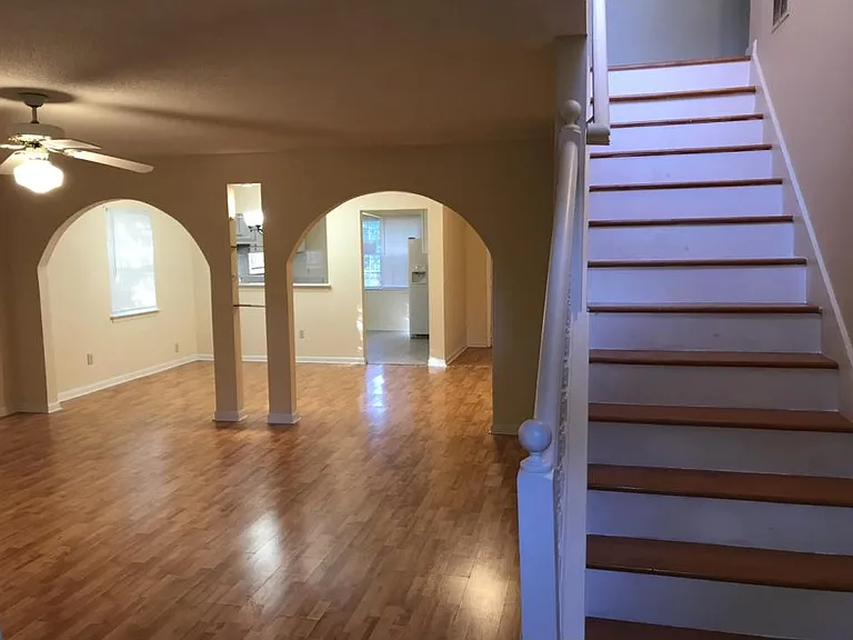 5350 Signal Ct — Photo 2