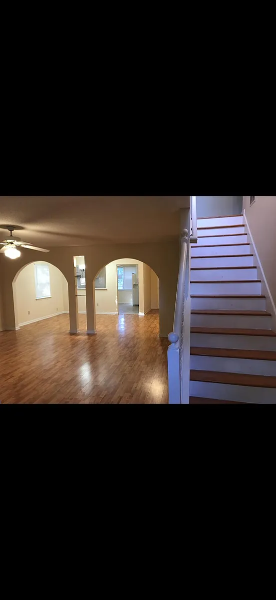 Building Photo - 5350 Signal Ct