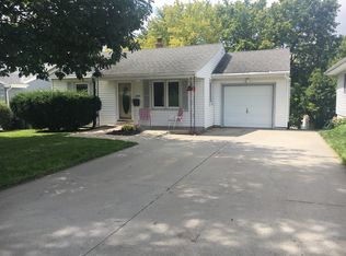 2532 S 46th St, Omaha, NE 68106