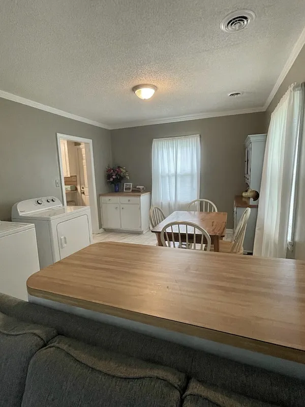 3 bed, 1498 sqft, $1,725 — Photo 1
