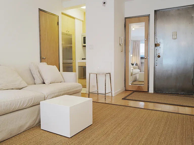 288 Lexington Ave #1H — Photo 4
