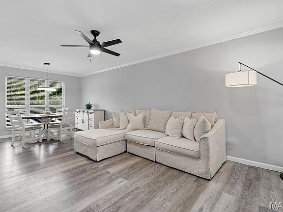5th image of 1450 Whispering Creek Dr