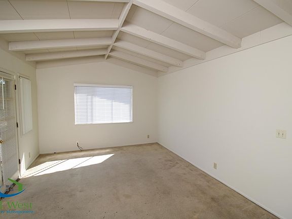 5th image of 317 Dunster Dr