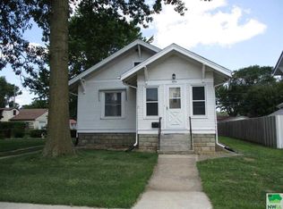 424 Clark St, Cherokee, IA 51012