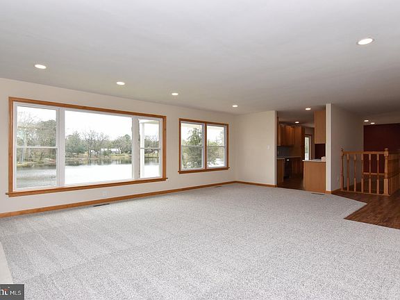 5th image of 24157 Beaver Dam Dr
