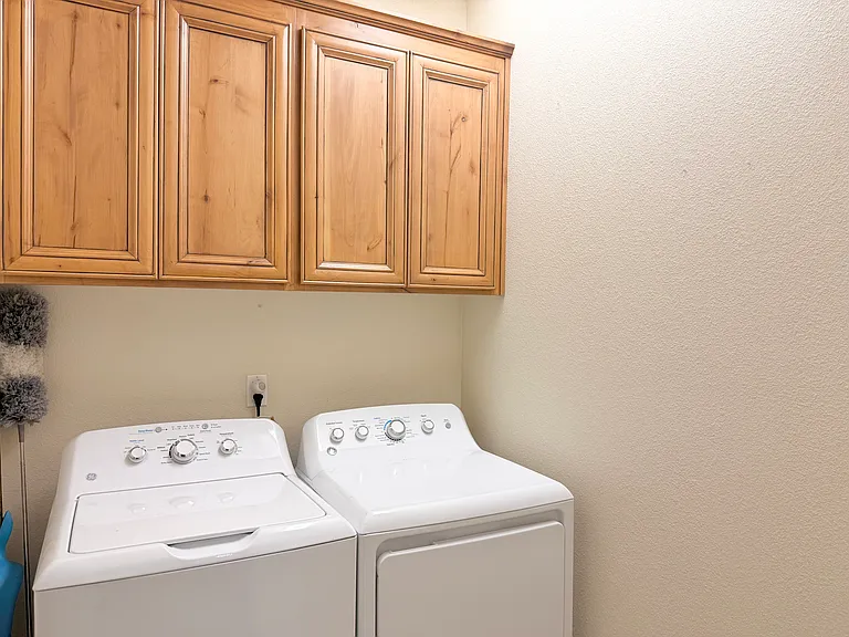 3537 Trentino St — Photo 16