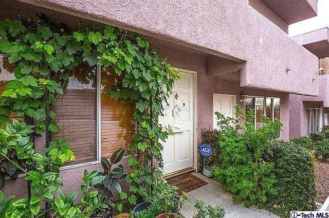 1st image of 10249 Tujunga Canyon Blvd Unit 7
