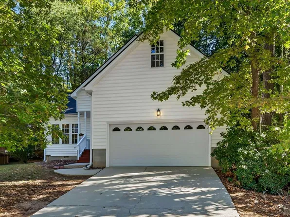 1409 Coolwater Ct, Wake Forest, NC 27587