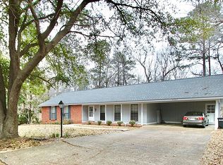 2803 Niles Rd, Columbus, MS 39705