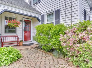 73 Training Hill Rd, Middletown, CT 06457