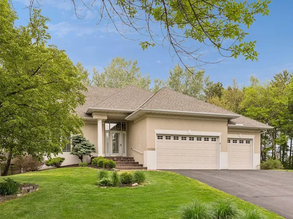 10586 Estate Dr, Eden Prairie, MN 55347