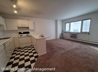 1321 N Franklin Pl APT 4B, Milwaukee, WI 53202