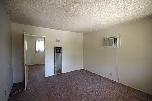 2nd image of 1310 N Marengo Ave #2