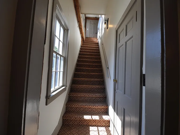 7190 Main St — Photo 8