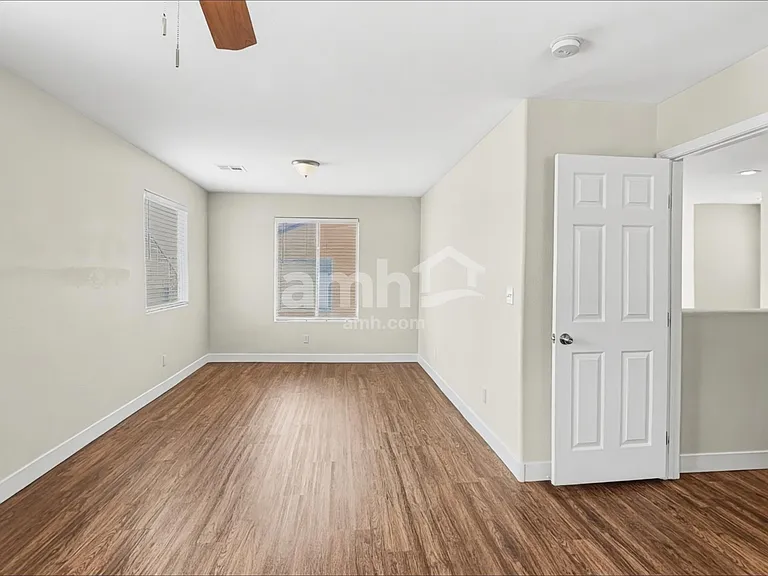 9438 Havasu Canyon Ave — Photo 12