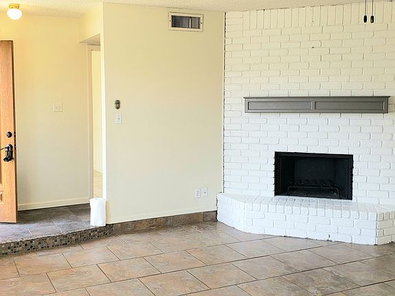 3rd image of 3510 Biscay Dr