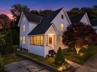 9 Orchard St, Ilion, NY 13357
