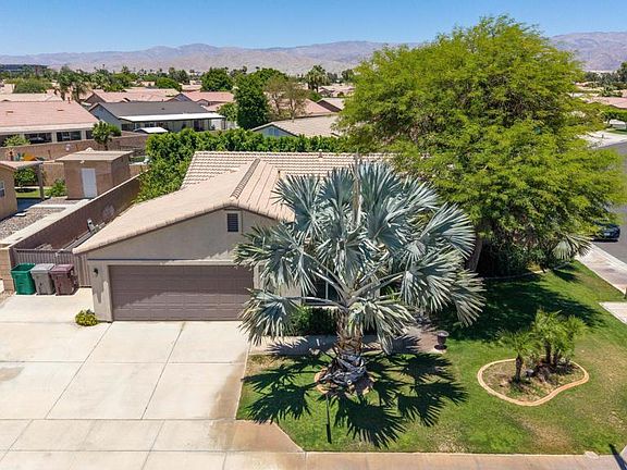 3rd image of 83124 Blue Mountain Ct