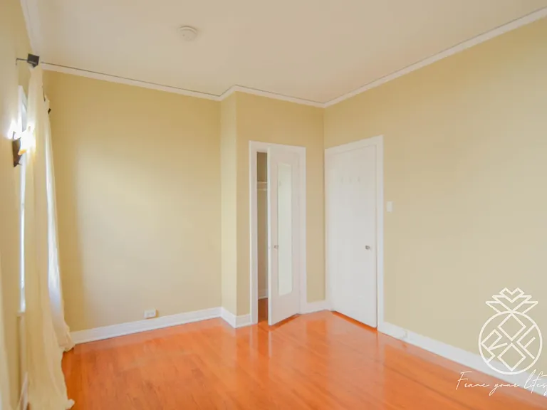 441 N Orange Grove Ave #1/2 — Photo 33