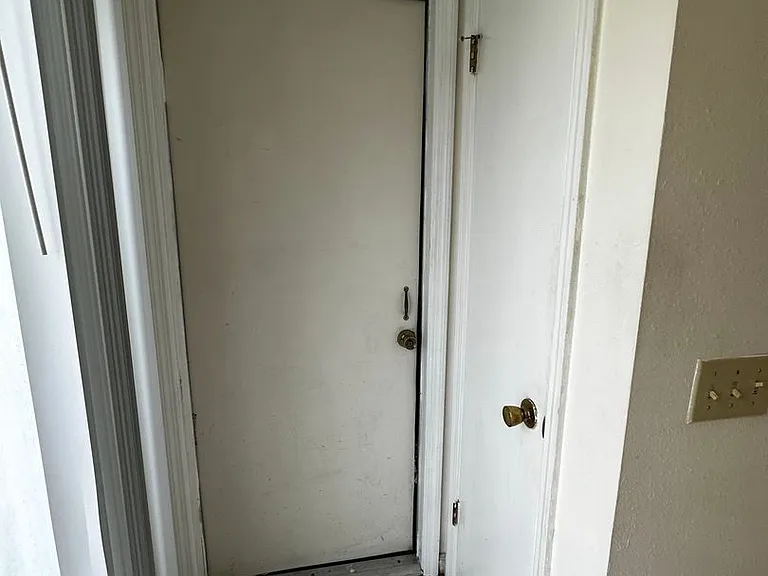 126 Kristine Blvd — Photo 25