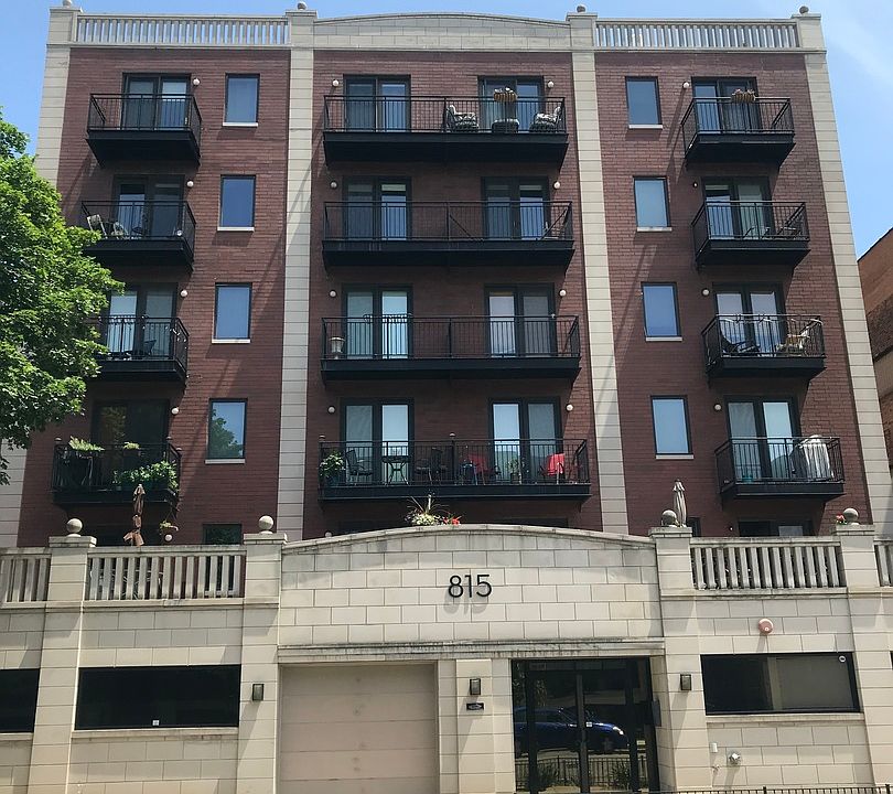 1st image of 815 N Marshfield Ave APT 203