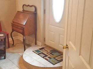 1170 Abbey Pl NE #B, Washington, DC 20002