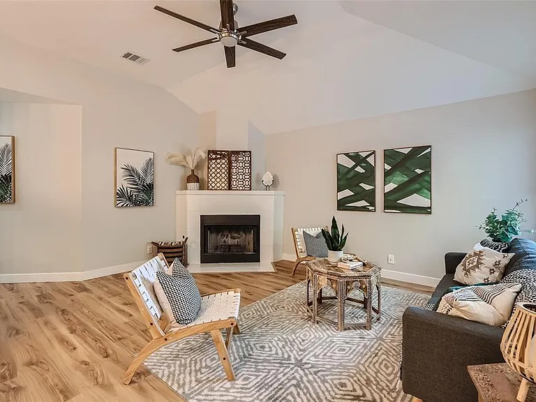 1701 Hollow Tree Blvd — Photo 8