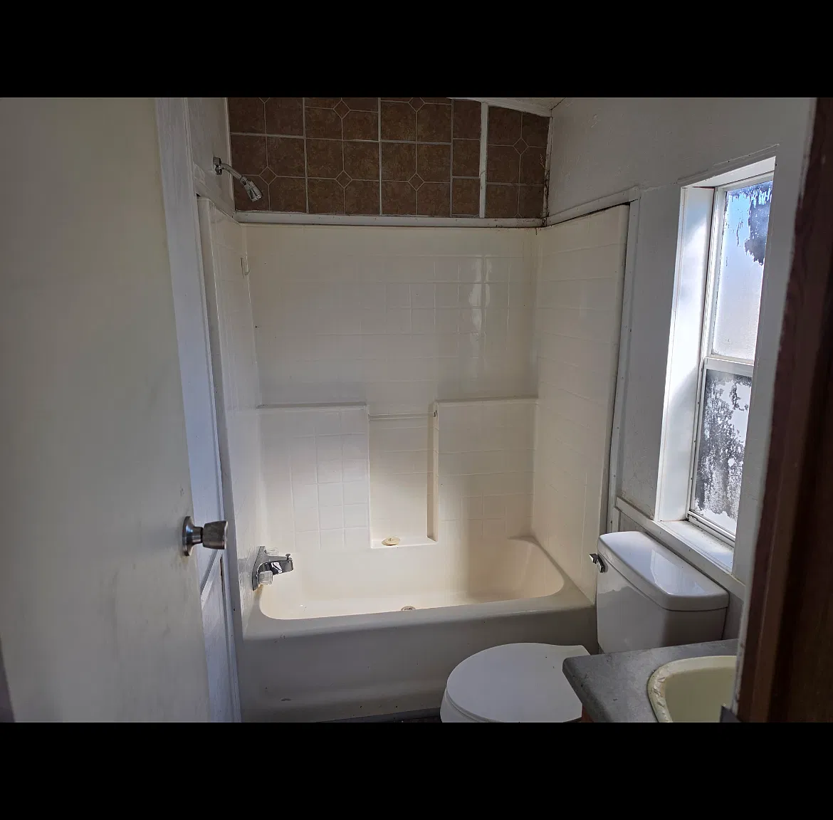 3 bed, $750 — Photo 3