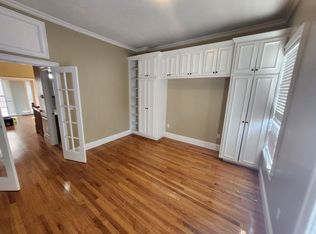 132 W 8th St #1, South Boston, MA 02127
