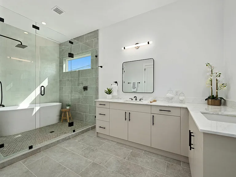 1119 Fairmount Ave — Photo 15