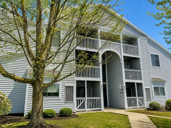 505 Sunridge Dr APT H, Blacksburg, VA 24060