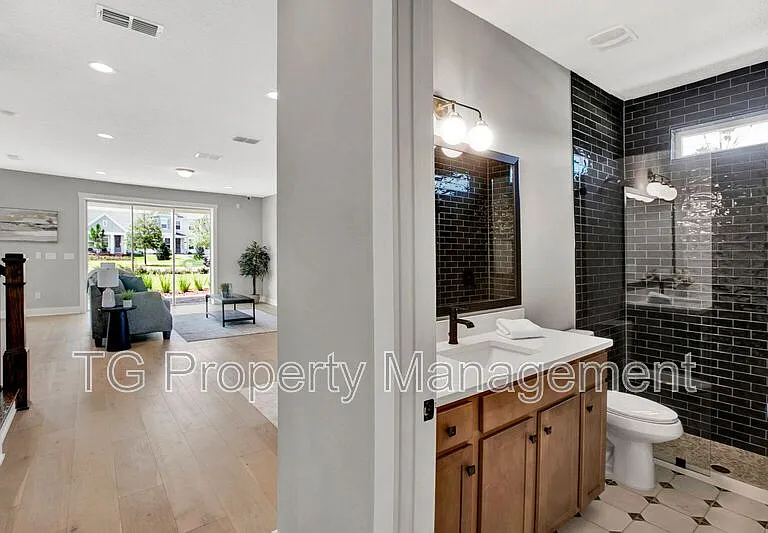 24 Goodhope Ct — Photo 9