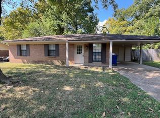5551 Winterwood Dr, Horn Lake, MS 38637
