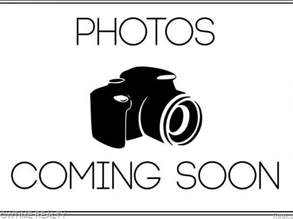 418 E Woodland St, Ferndale, MI 48220