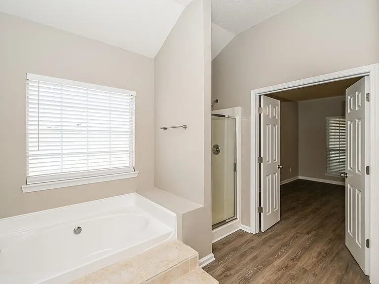 10324 Deep Creek Cv — Photo 9