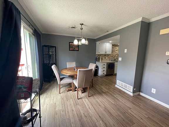 5th image of 540 Tamerisk Dr #1