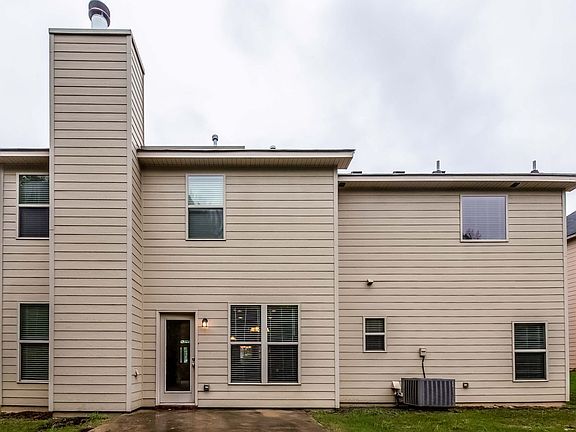 2nd image of 4453 Grove Lake St
