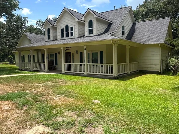 1211 Sommy Ln, Bellville, TX 77418