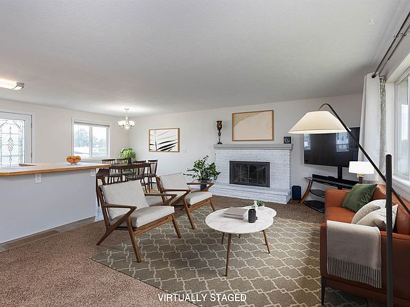4th image of 13316 E Desmet Ave