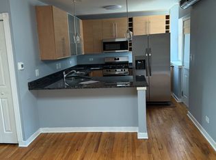 Birchwood, Chicago, IL 60645