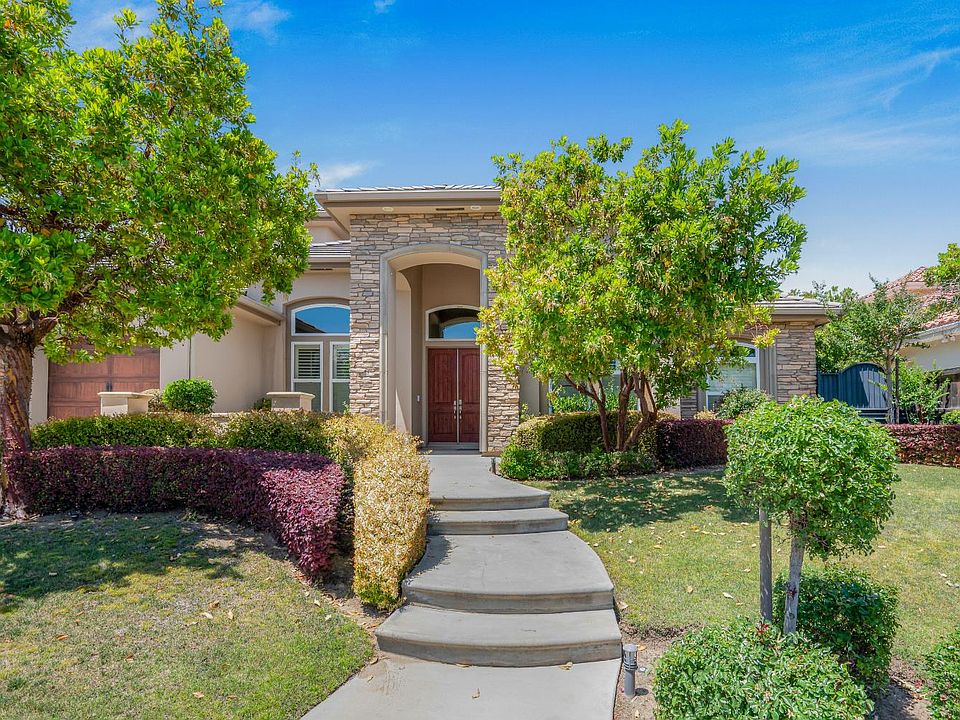 1st image of 2136 E Royal Dornoch Ave
