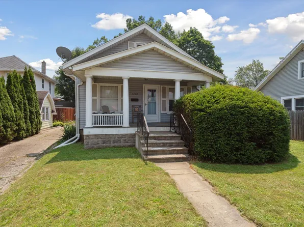 1203 W Michigan Ave, Jackson, MI 49202