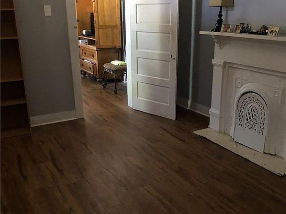 5th image of 525-527 Monroe St