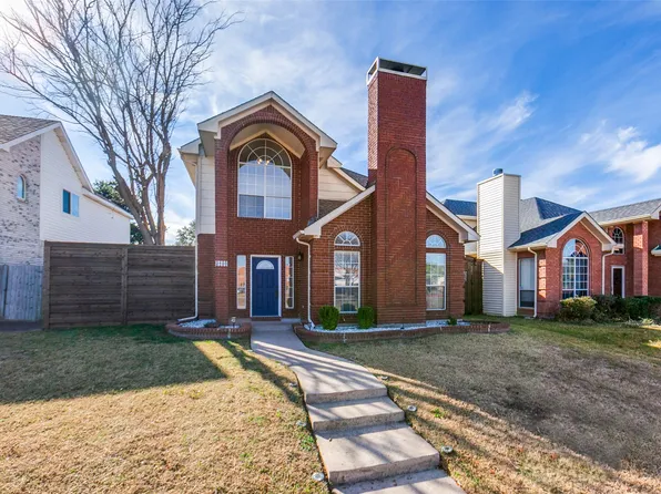 2120 Arbor Creek Dr, Carrollton, TX 75010