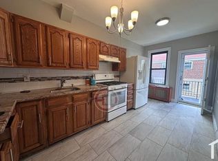 2565 Saint Raymonds Ave FLOOR 2, Bronx, NY 10461