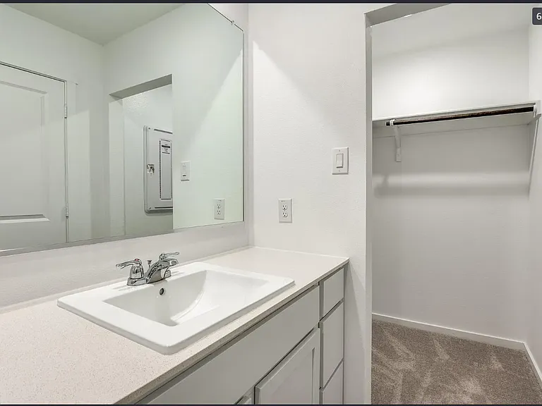 6310 Sandpiper Ln — Photo 4