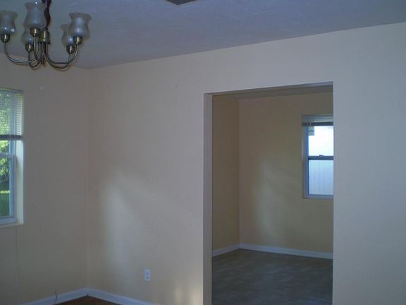 2nd image of 1263 Lake Shore Blvd