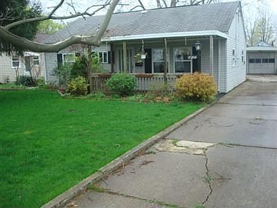 1st image of 306 Roosevelt Ave